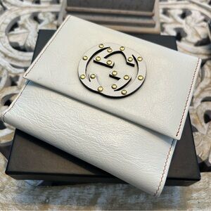 Gucci Leather Wallet - 100% Authentic